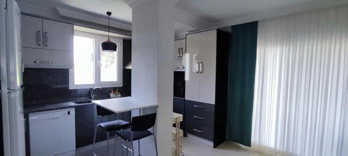 Bitez Bahce Icerisinde Huzur Rahat Konfor Tatil Evi