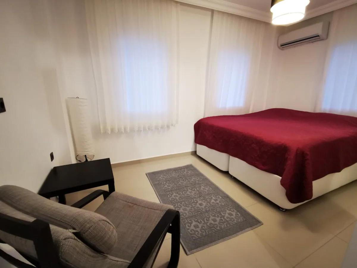 Tatil Evi Bitez Bahce Icerisinde Huzur Rahat Konfor *